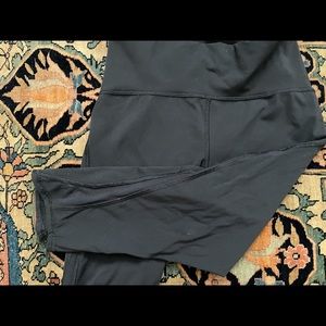 Sheer side black cropped leggings